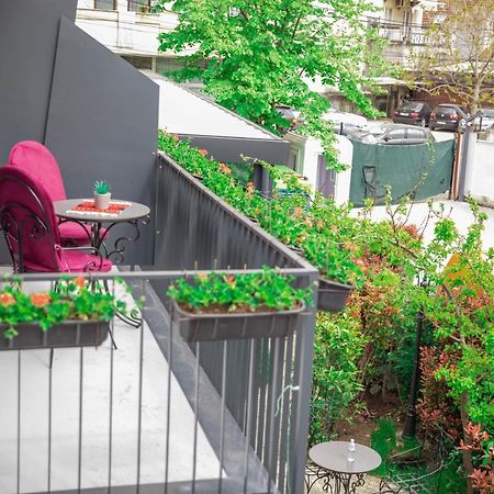 Etnomania Boutique Hotel พริสตีนา ภายนอก รูปภาพ