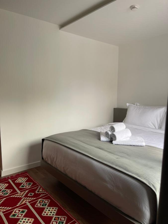 Etnomania Boutique Hotel พริสตีนา ภายนอก รูปภาพ